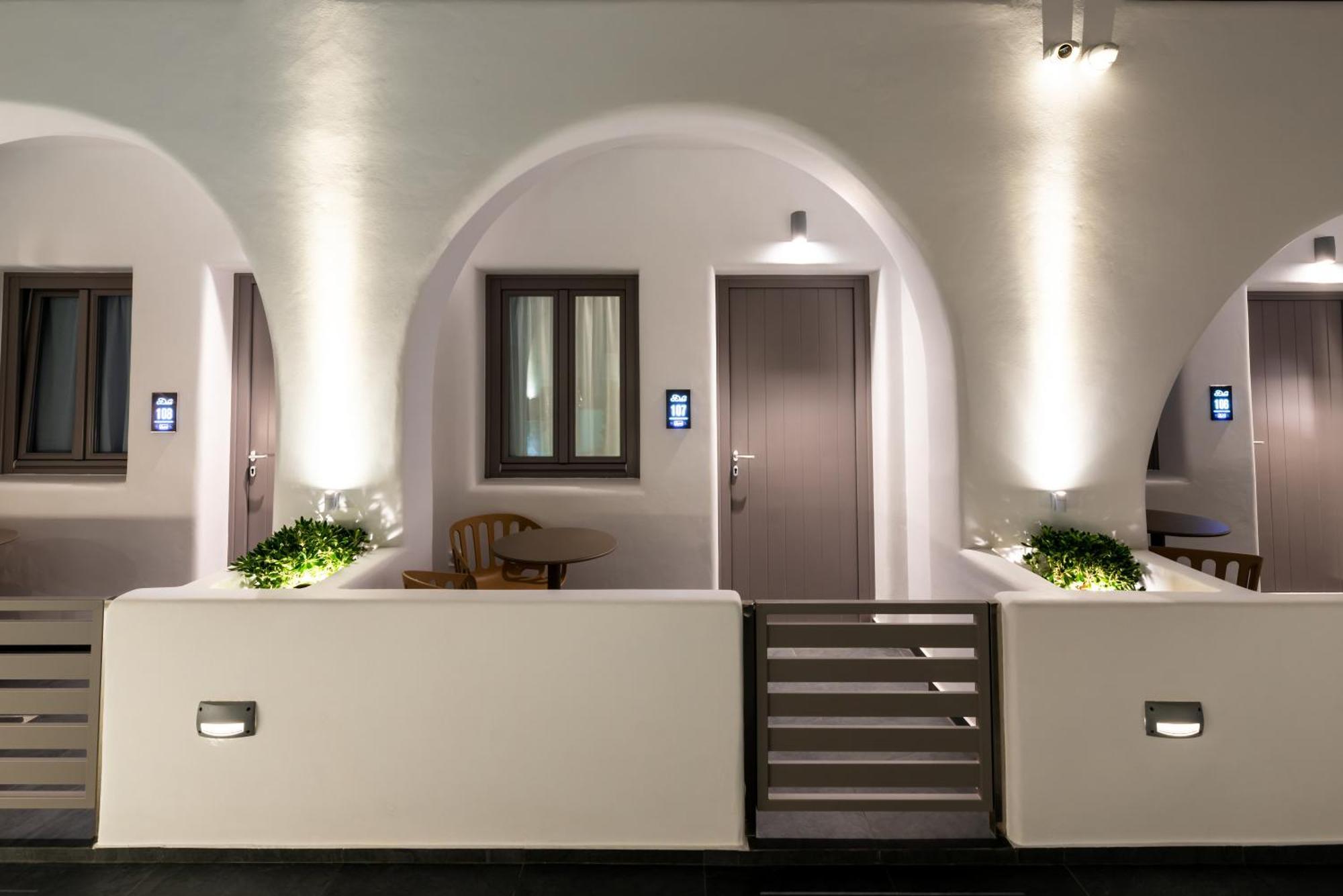 Deluxe Hotel Santorini Fira  Pokoj fotografie