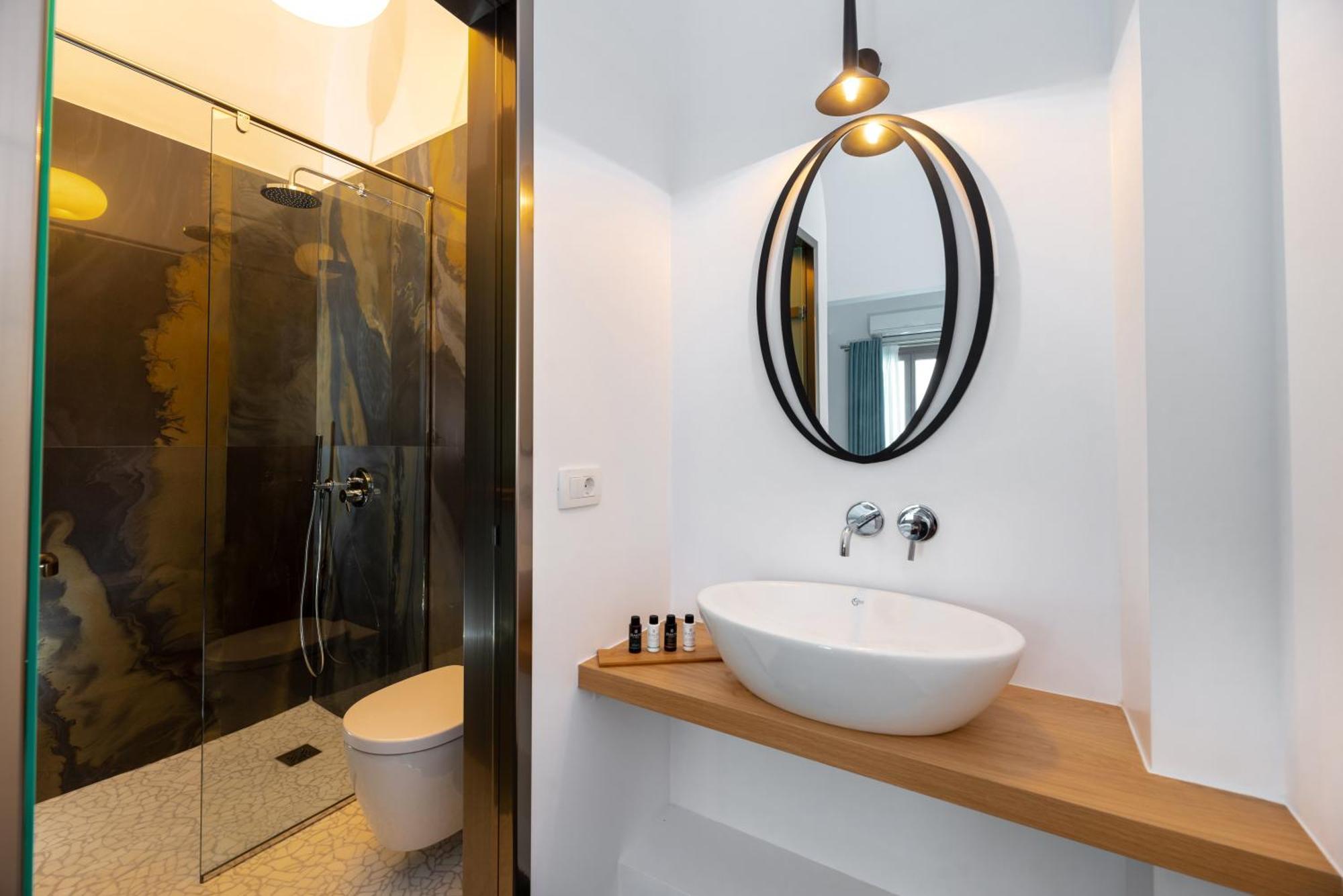 Deluxe Hotel Santorini Fira  Pokoj fotografie